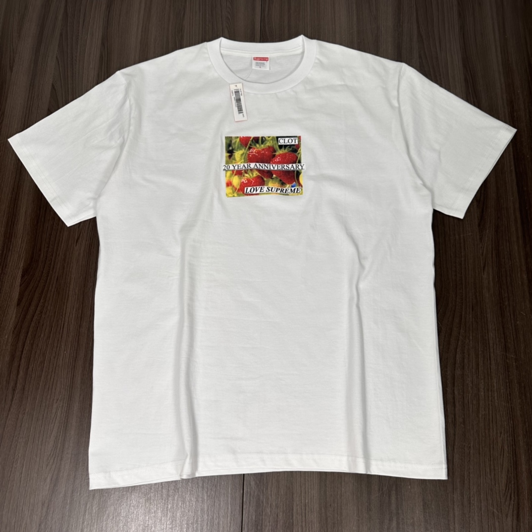 實拍 CLOT x Supre**  BOX logo  23SS MOBB 草莓 TEE LOGO 2023 新款 字母 印花 寬鬆 短袖 短T T恤